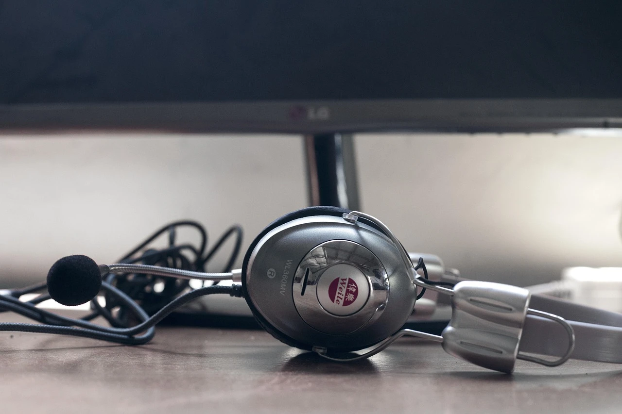 T309 - Adina Wireless  stereo Headphones $90.50 ( includes 1 color print logo) minimum 10